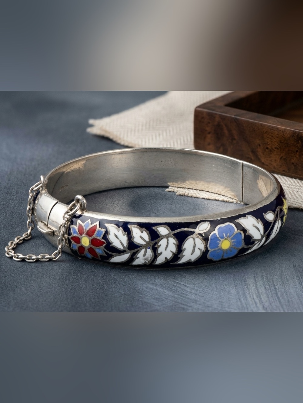 Vintage Thailand Floral Enamel Hinged Bangle Bracelet